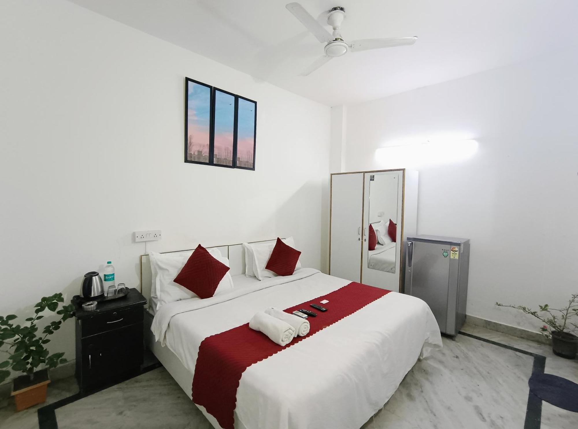 Hotel Hauz Khas Fort View New Delhi Eksteriør billede