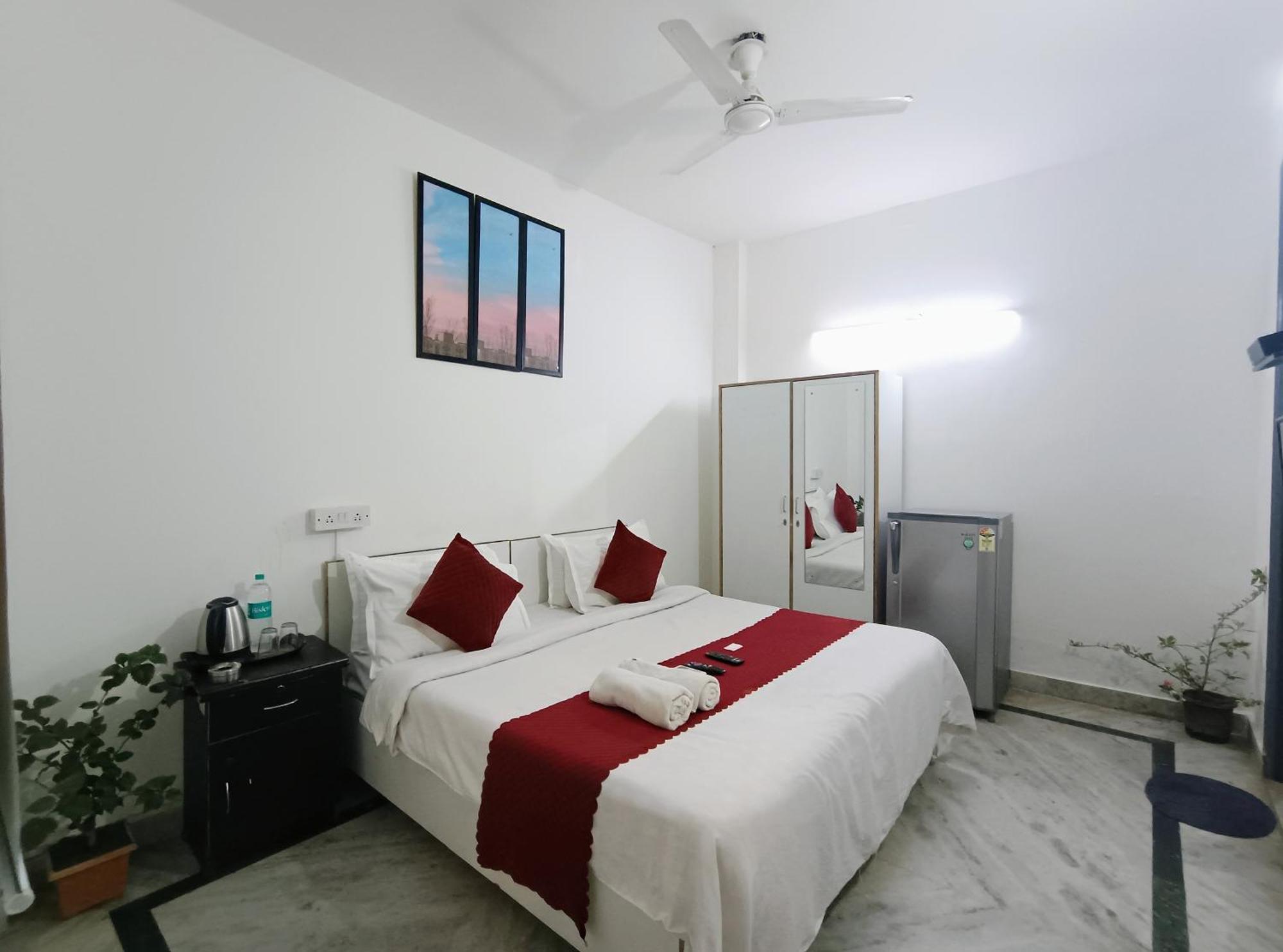 Hotel Hauz Khas Fort View New Delhi Eksteriør billede