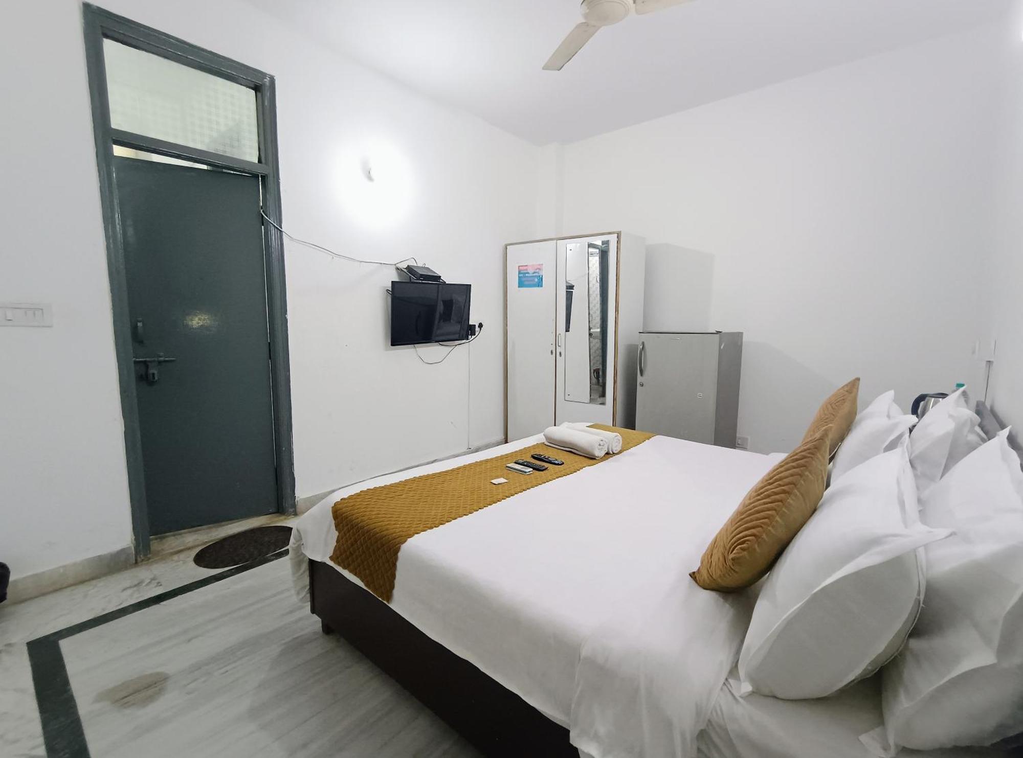 Hotel Hauz Khas Fort View New Delhi Eksteriør billede