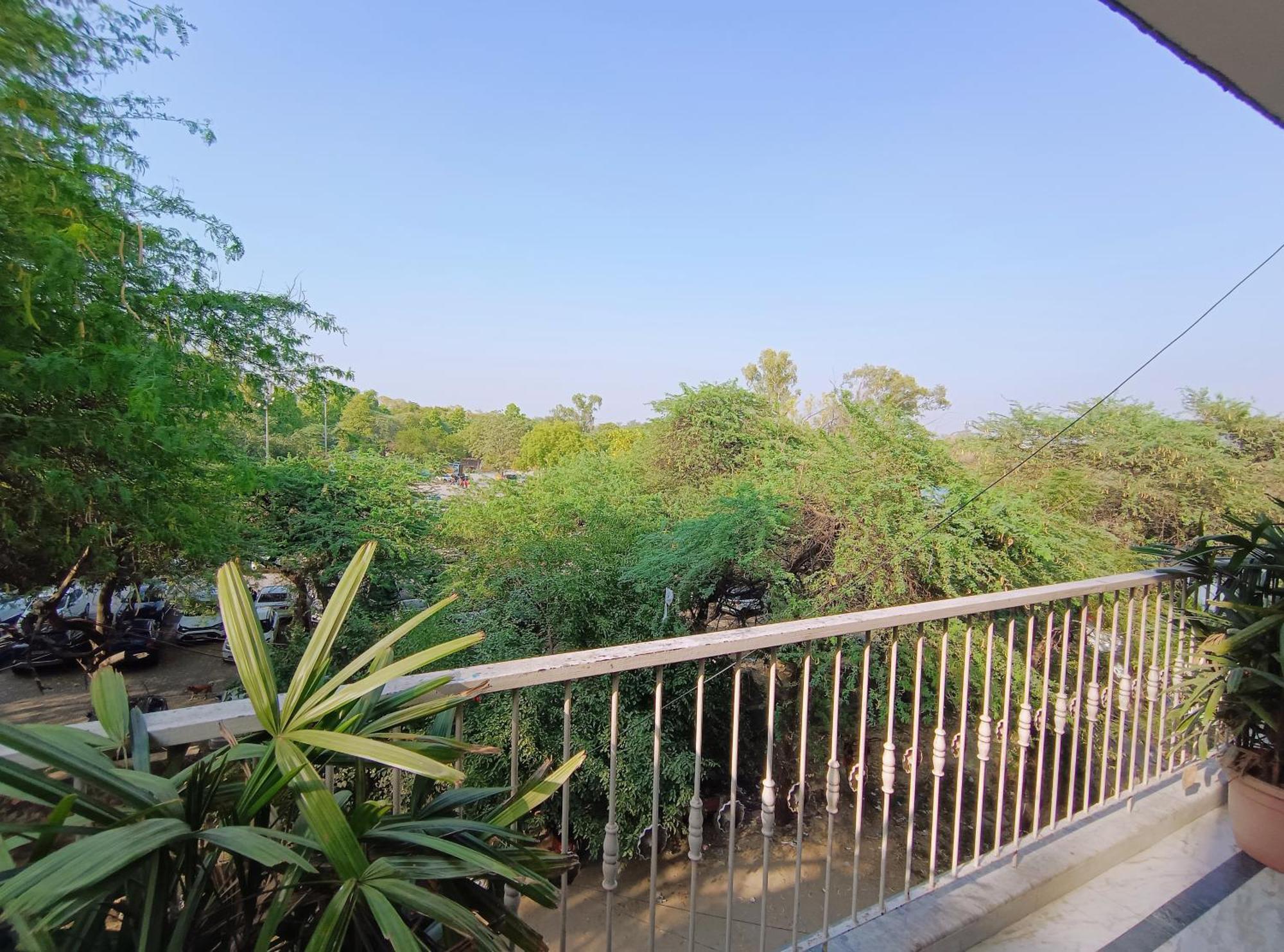 Hotel Hauz Khas Fort View New Delhi Eksteriør billede