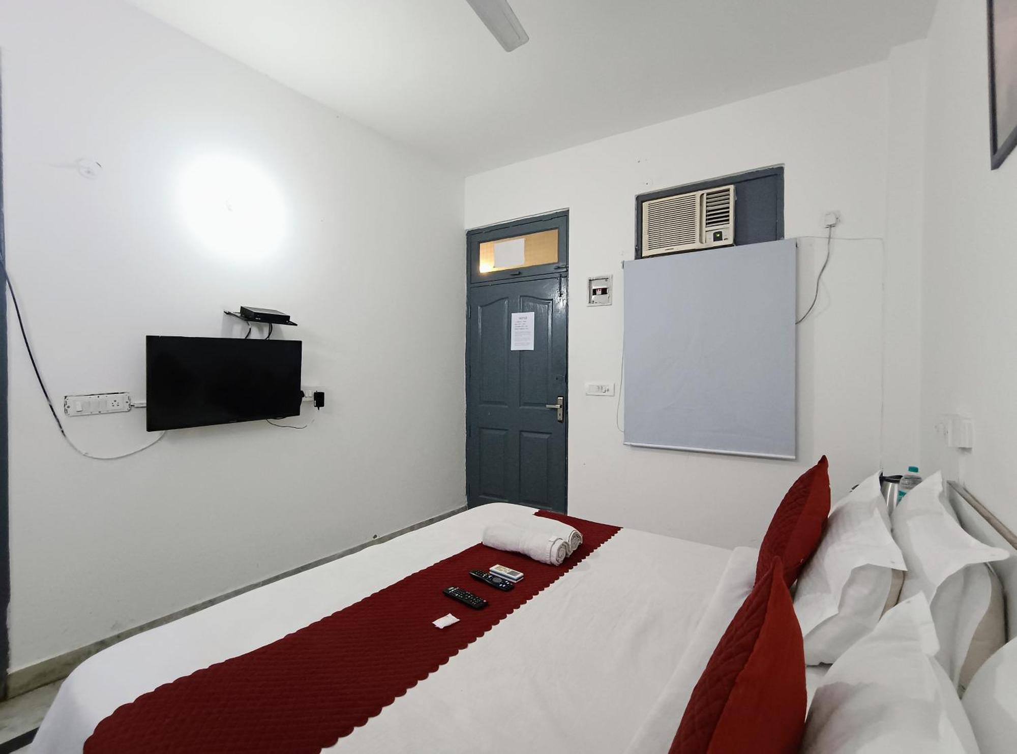Hotel Hauz Khas Fort View New Delhi Eksteriør billede