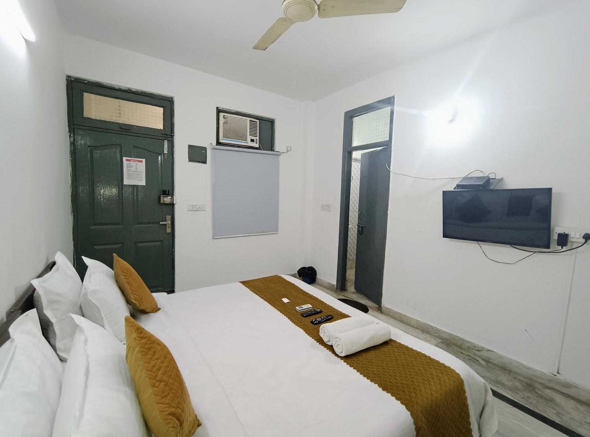 Hotel Hauz Khas Fort View New Delhi Eksteriør billede