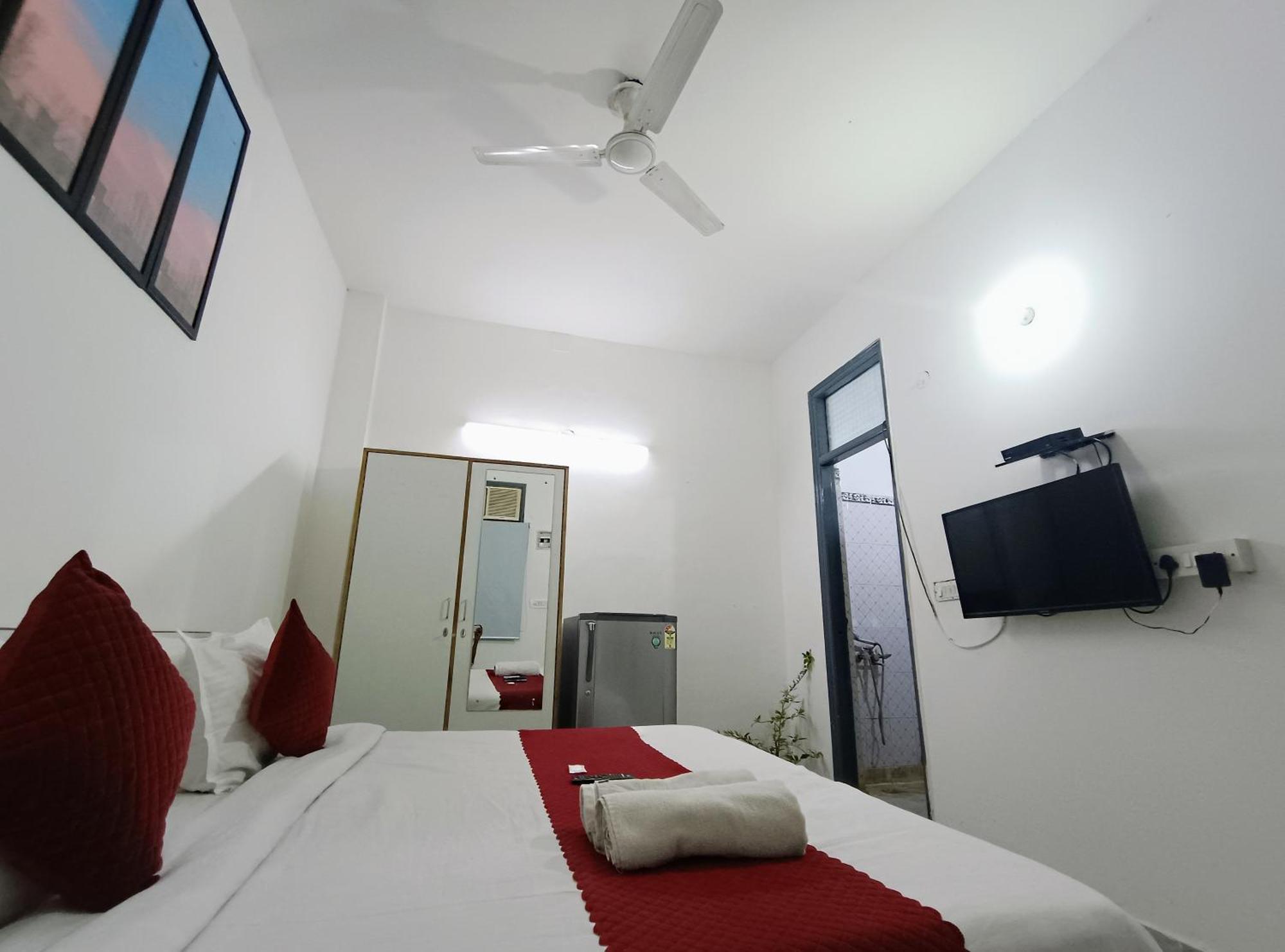 Hotel Hauz Khas Fort View New Delhi Eksteriør billede