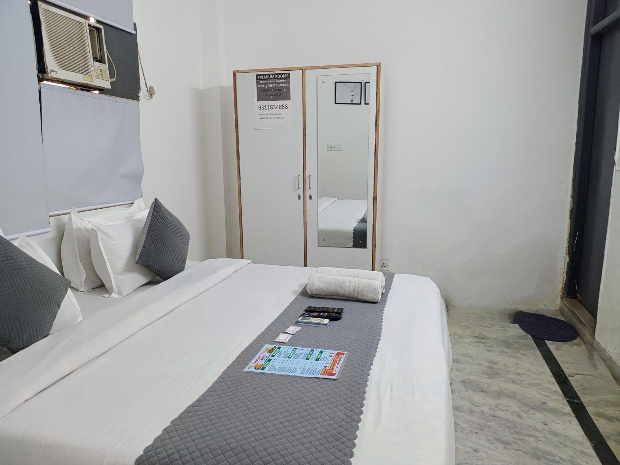 Hotel Hauz Khas Fort View New Delhi Eksteriør billede
