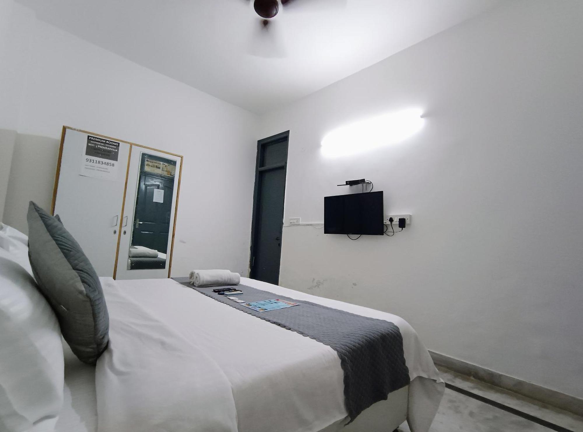Hotel Hauz Khas Fort View New Delhi Eksteriør billede